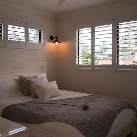 Burleigh On The Beach Gold Coast Exterior foto